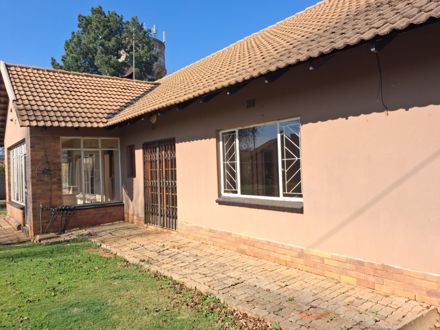  Bedroom Property for Sale in Stilfontein Ext 4 North West
